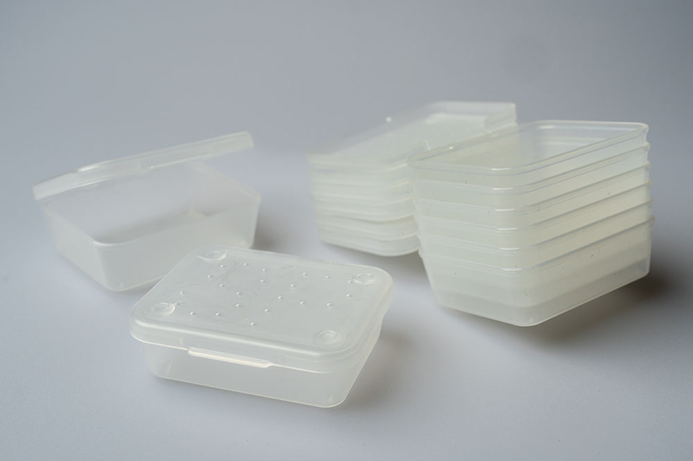 Kannellisia matalia muovirasioita pakkausteollisuuden tarpeisiin SP Polymeeriltä